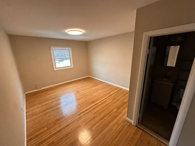 1460 Meriden Waterbury Tpke #2 — Photo 13