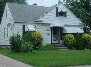 31449 Wellner Dr, Willowick, OH 44095