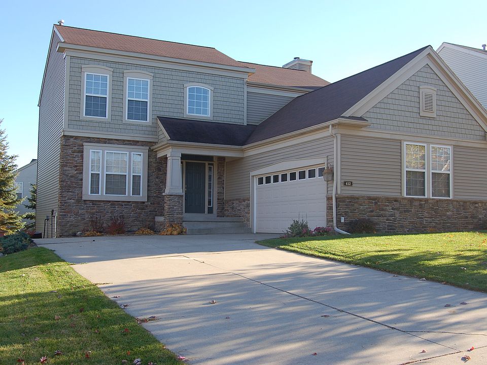 1st image of 412 Orchard Dr NE