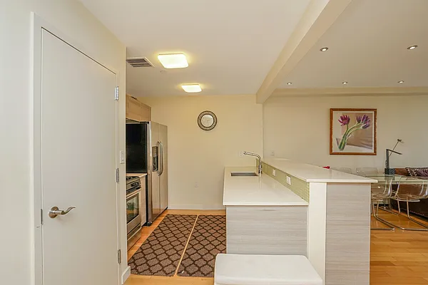Sold by REMAX Elite | media 2