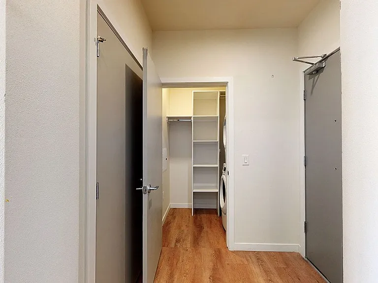 Mile High Apartments at Sloan's Lake — Photo 20