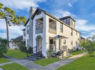 2802 Palm St #B, Houston, TX 77004