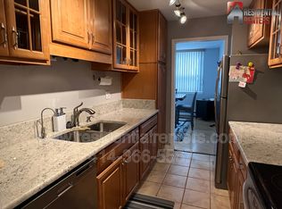 1707 N Prospect Ave UNIT 5E, Milwaukee, WI 53202