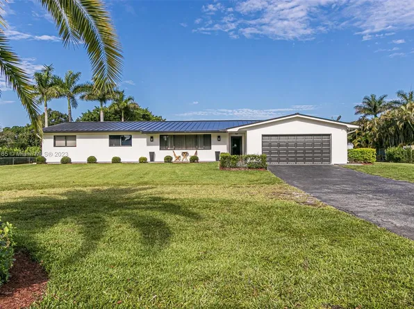 5201 Thoroughbred Ln, Fort Lauderdale, FL 33330