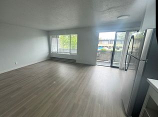 1120 SW 126th St APT 102, Seattle, WA 98146