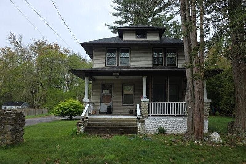 1st image of 162 Hixville Rd