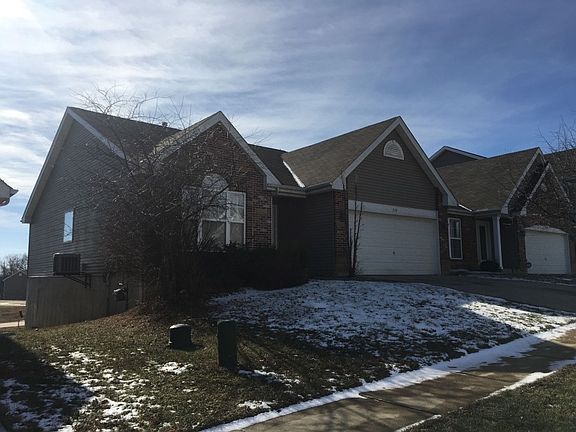 3rd image of 3132 Somerset Green Ct