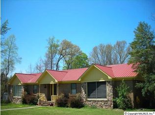 921 Weinman Rd SW, Hartselle, AL 35640