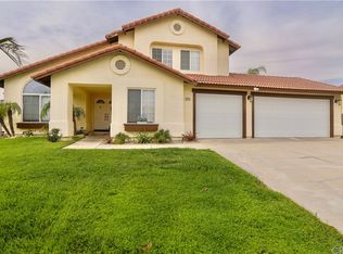 1074 W Norwood St, Rialto, CA 92377