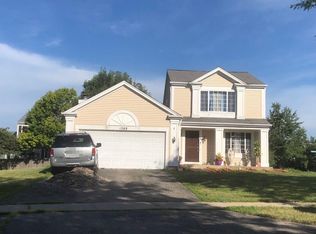 1388 N Elmwood Dr, Aurora, IL