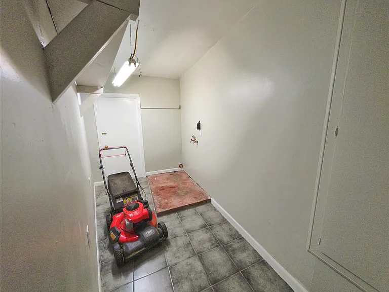 4919 Connorvale Rd — Photo 19