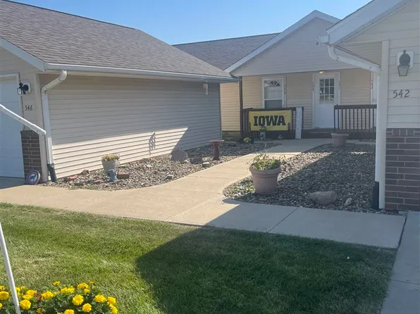 544 Iris Ave, Tiffin, IA 52340