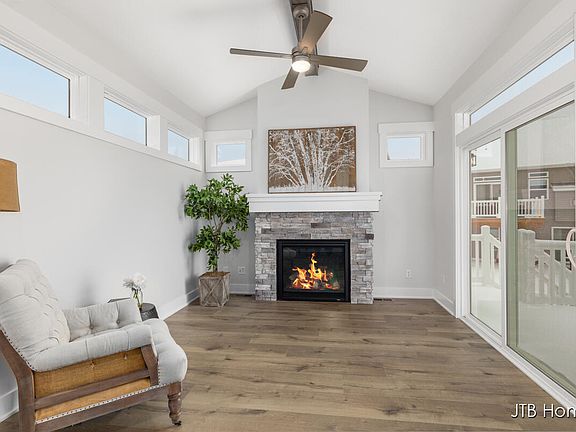 4th image of 6602 Timber Crest Dr NE #53