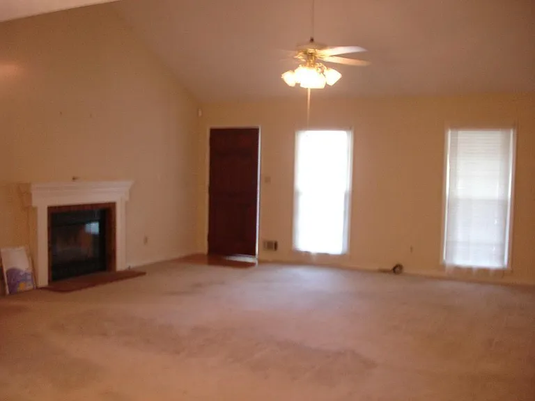 488 Slew Ave — Photo 3