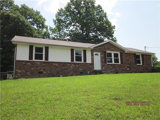 1st image of 641 Cleveland Dr