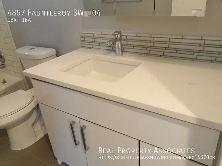 4857 Fauntleroy Way SW #4 — Photo 7
