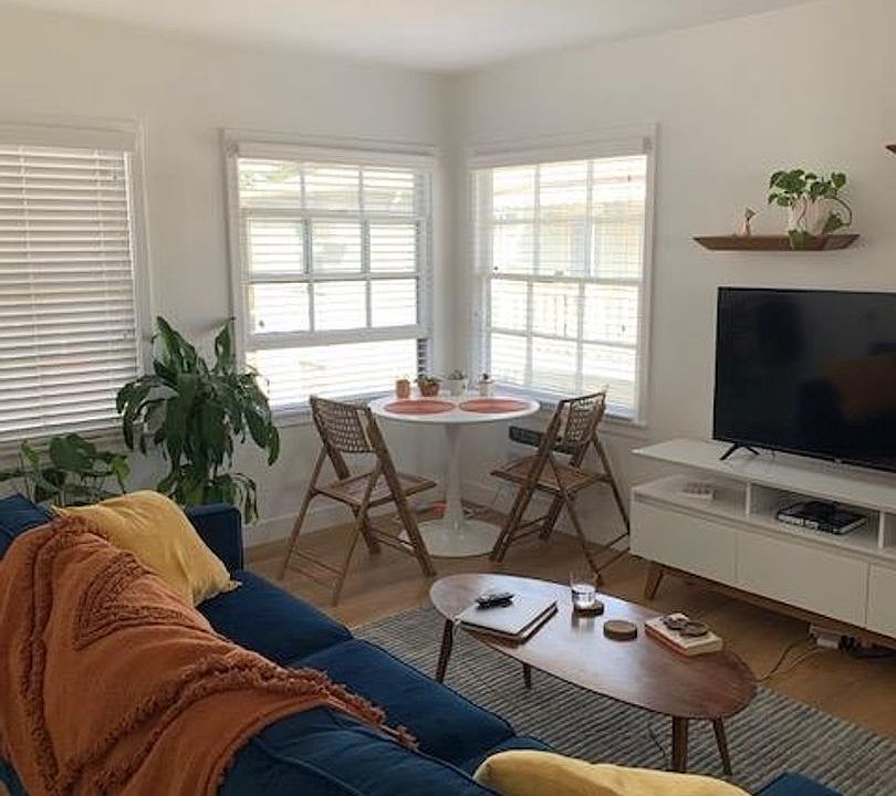 1st image of 4065 Duquesne Ave #6