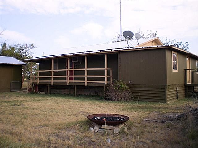 1st image of 151 Lakeview Dr