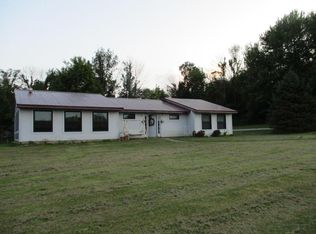 9590 Tucker Rd, Mount Vernon, OH 43050