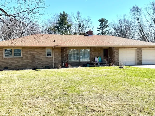 616 Vermillion Ct, Anderson, IN 46012