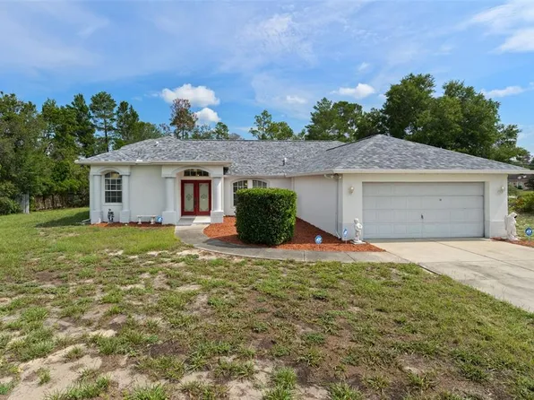 7401 Blackbird Ave, Weeki Wachee, FL 34613