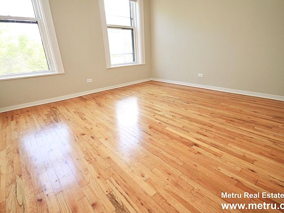 5th image of 424 W Belden Ave APT 3E