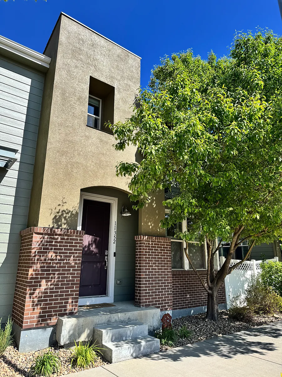 Building Photo - 11352 Destination Dr
