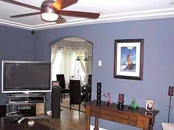 1st image of 4748 Valencia Dr