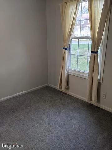 810 Quince Orchard Blvd #T1 — Photo 4