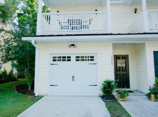 2948 Emma Ln, Mount Pleasant, SC 29466