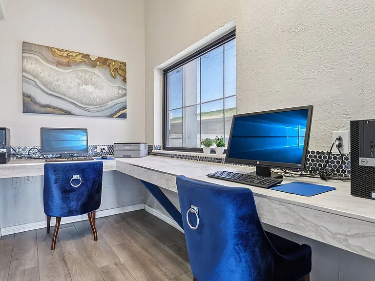 Madeira Apartments at Live Oak — Photo 83