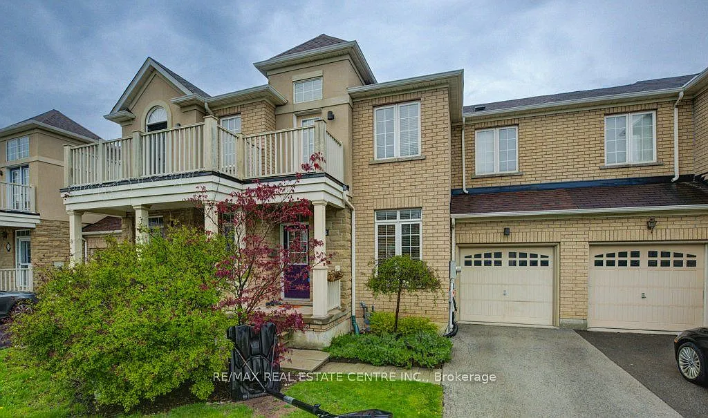 4 bed, $3,100 — Photo 1