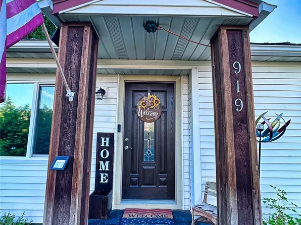 919 4th Avenue N, Okanogan, WA 98840