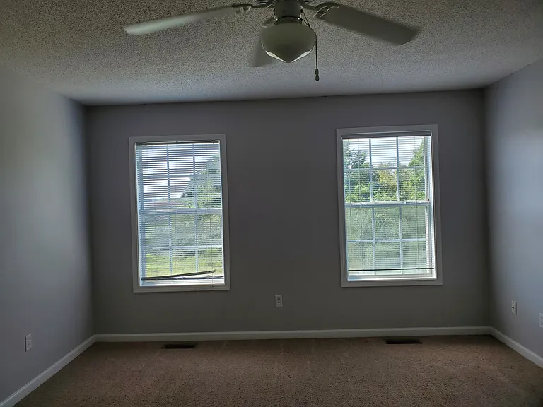 169 N Springview Dr — Photo 12