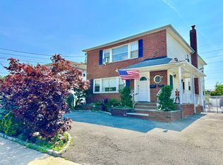 (Undisclosed Address), Valley Stream, NY 11581