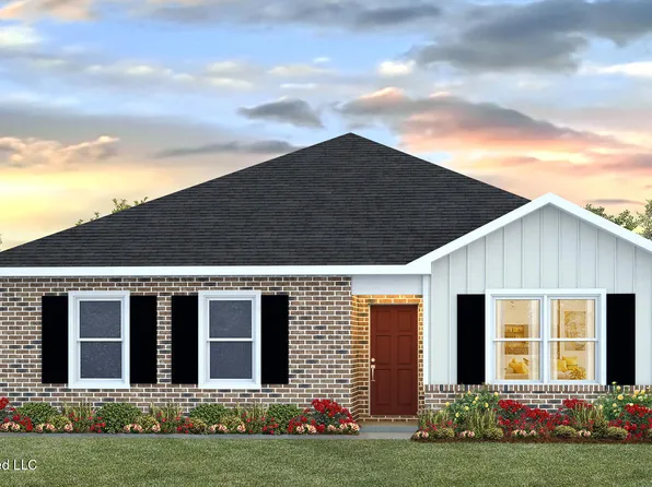 82 Kings Crossing Dr, Lucedale, MS 39452