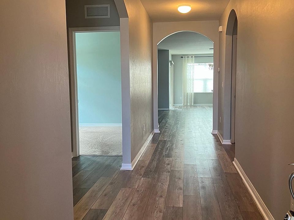 1st image of 7245 Mikasa Dr