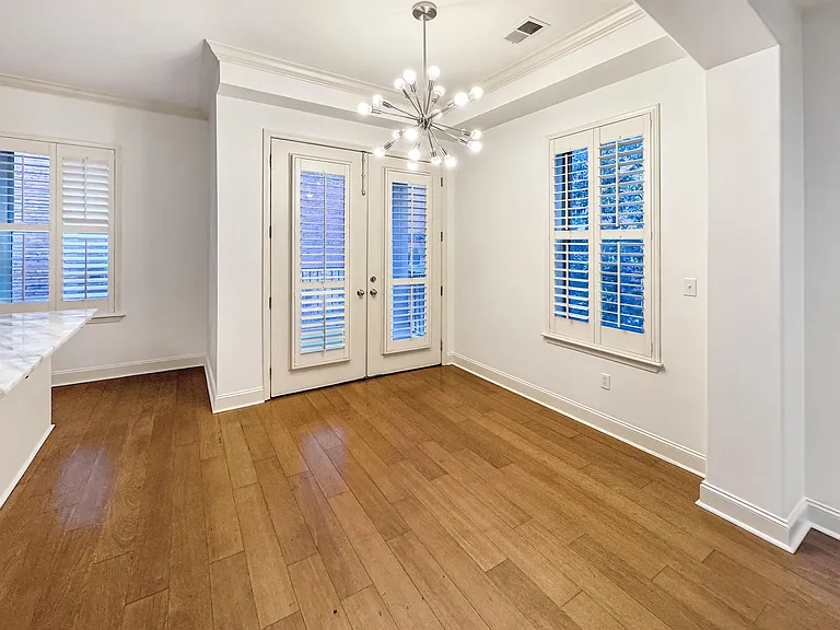 510 City House Ct #204 — Photo 6