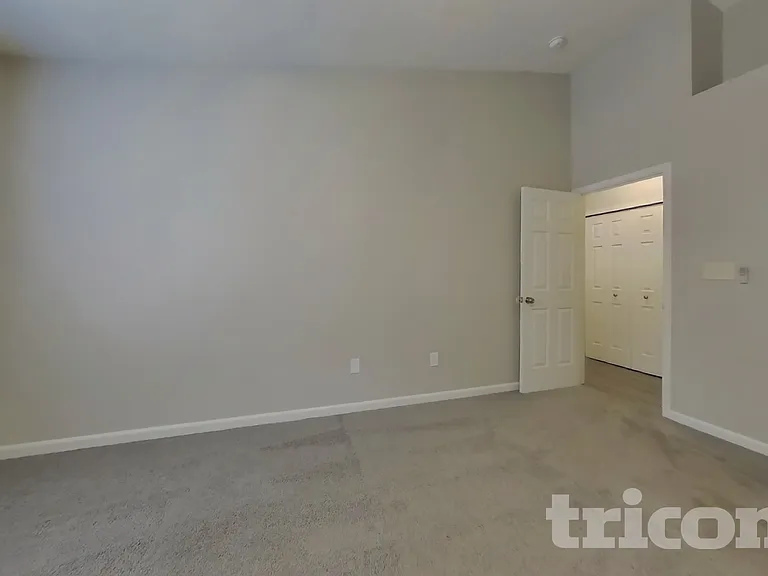 2497 Foxtail Dr — Photo 7