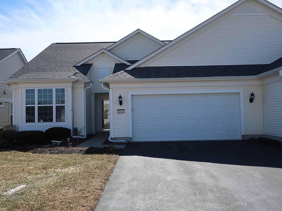 1st image of 1609 Vantage Dr #1609