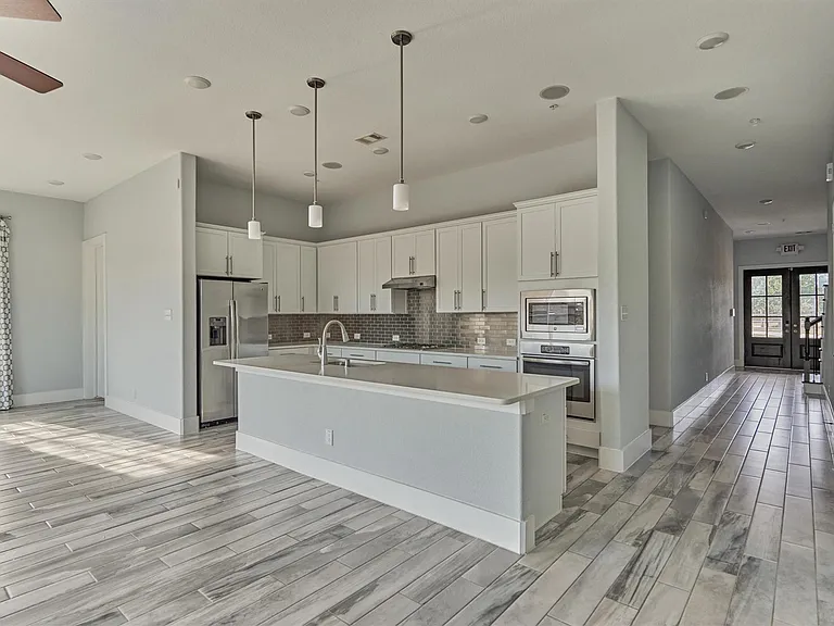 2113 Solstice Blvd — Photo 22