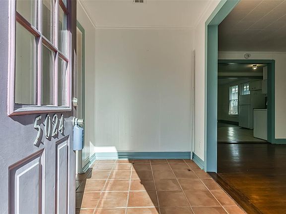 4th image of 5024 Avenue S