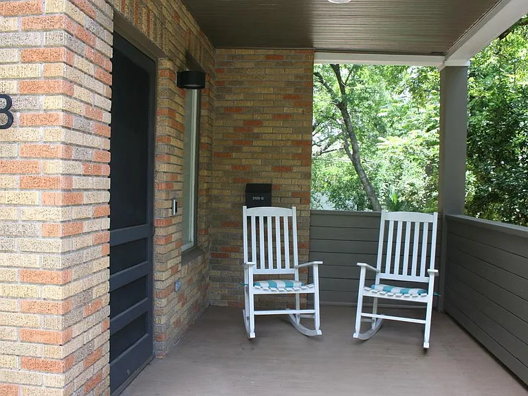 3109 Wheeler St #B — Photo 3