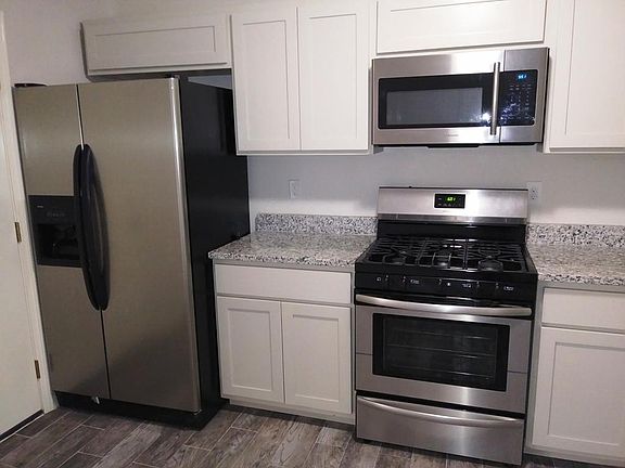 5th image of 5705 W Valley Cir