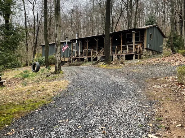 7719 Dogwood Dr, Mapleton Depot, PA 17052