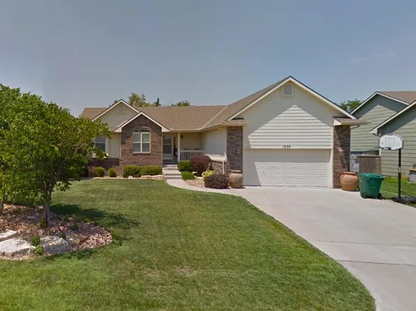 1838 N Columbine St, Andover, KS 67002
