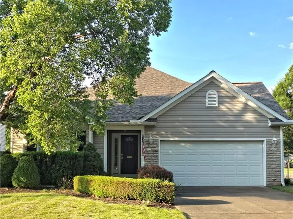 311 E 293rd St, Eastlake, OH 44095
