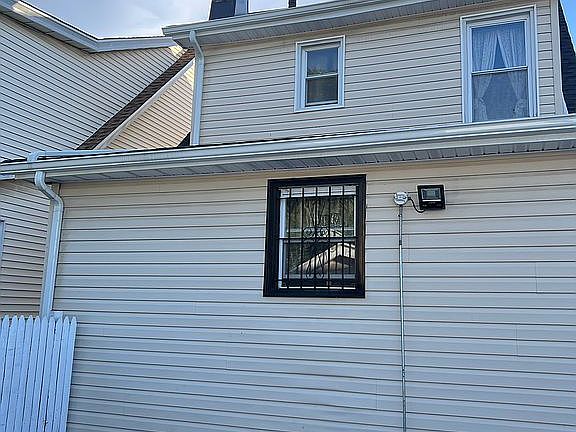 2nd image of 9059 208th St