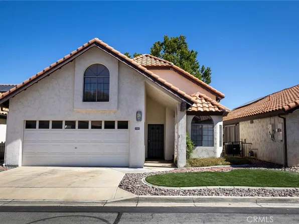 19258 Pine Way, Apple Valley, CA 92308