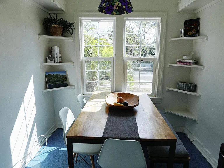 2382 Selby Ave — Photo 12
